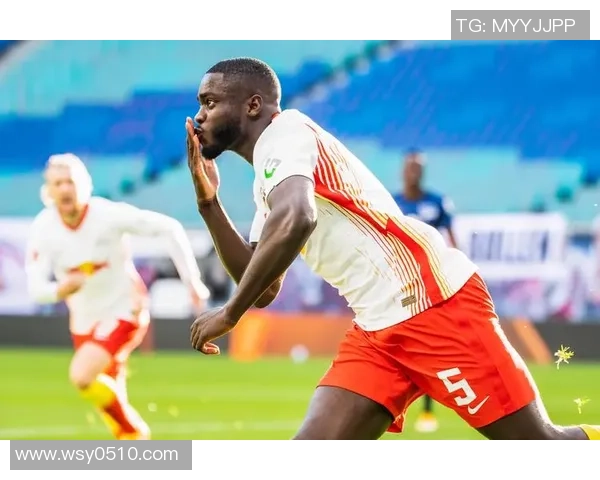 莱万重返德甲赛场引发拜仁球迷愤怒大嘘声称其忘恩负义